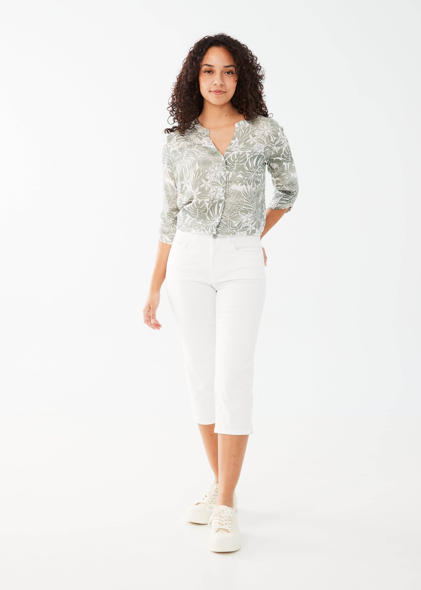 Olivia Slim Capri - Dream Pants