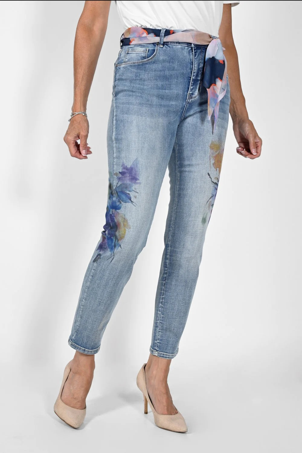 Frank Lyman Flower Print and Belt Jeans 